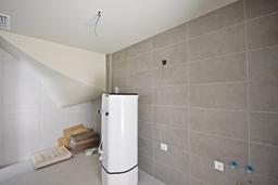 property gallery image 16