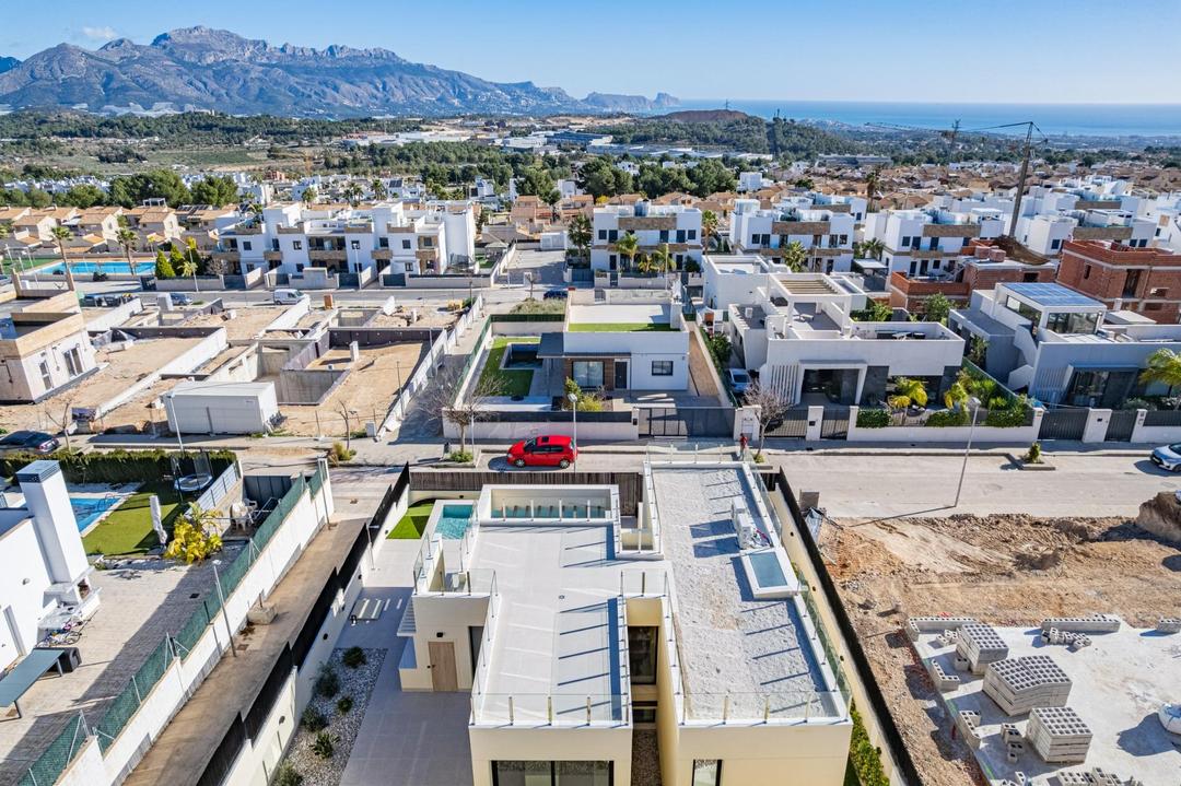 property gallery image 2