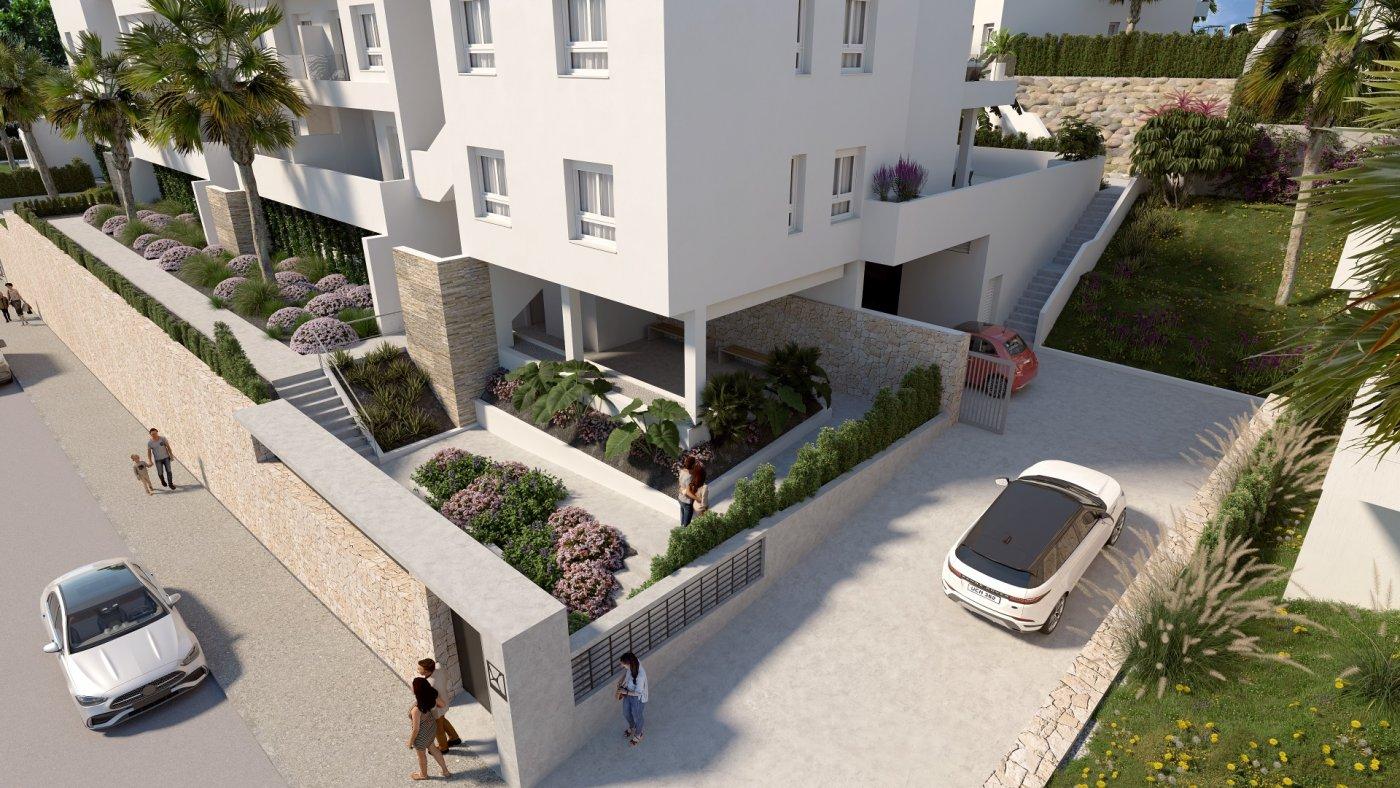 New build residential complex in Algorfa featuring independent and semi-detached villas and apartments with communal pool. Just 15 minutes from Guardamar del Segura beaches and 35 minutes from Alicante airport.