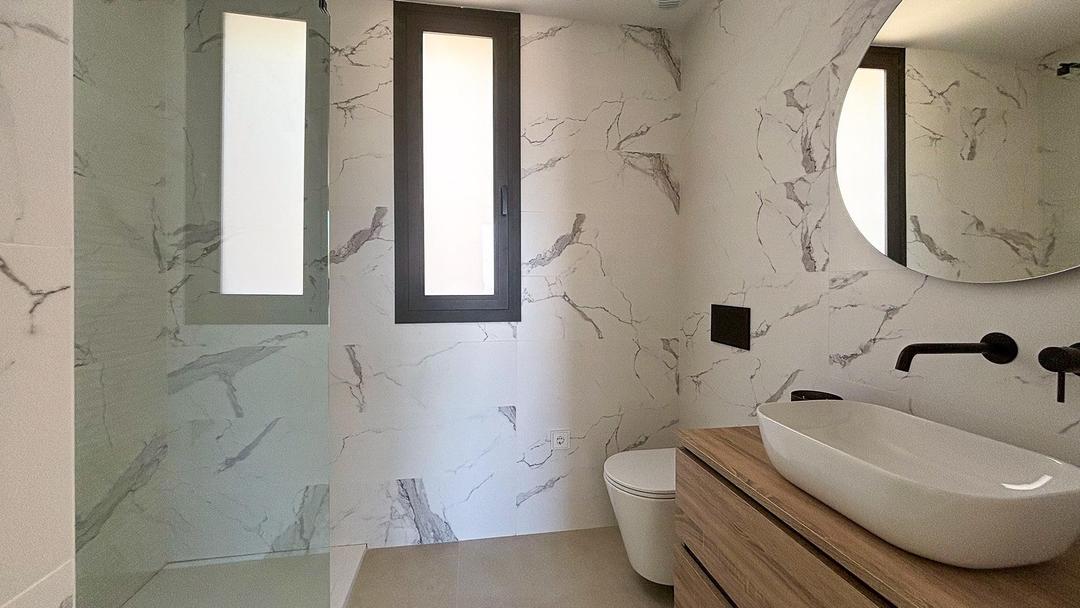 property gallery image 11